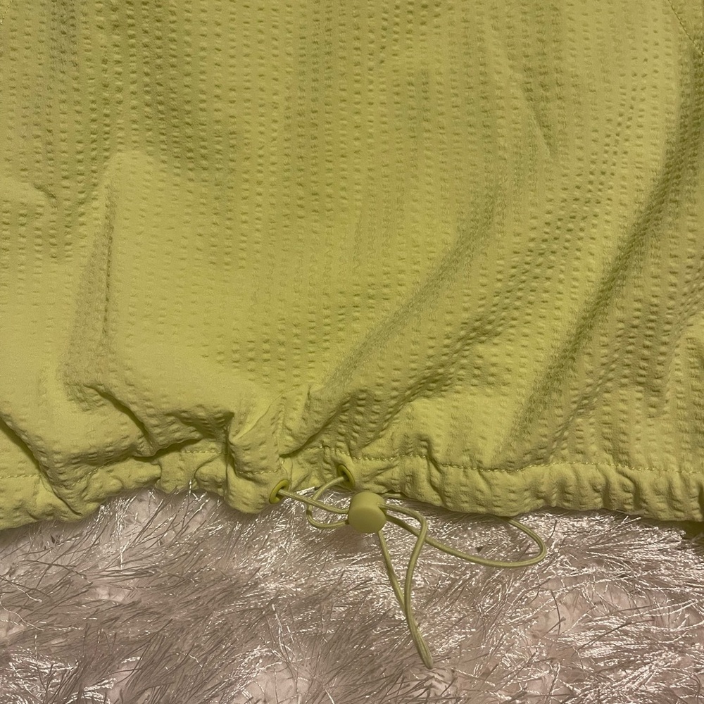 Lululemon Pullover Windbreaker - image 4